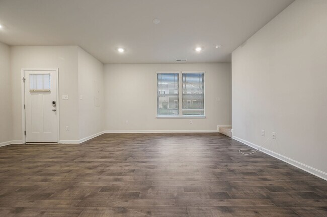 Photo - 62 Pepperwood Dr