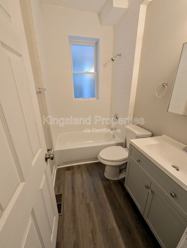 Photo - 4578 Evans Ave