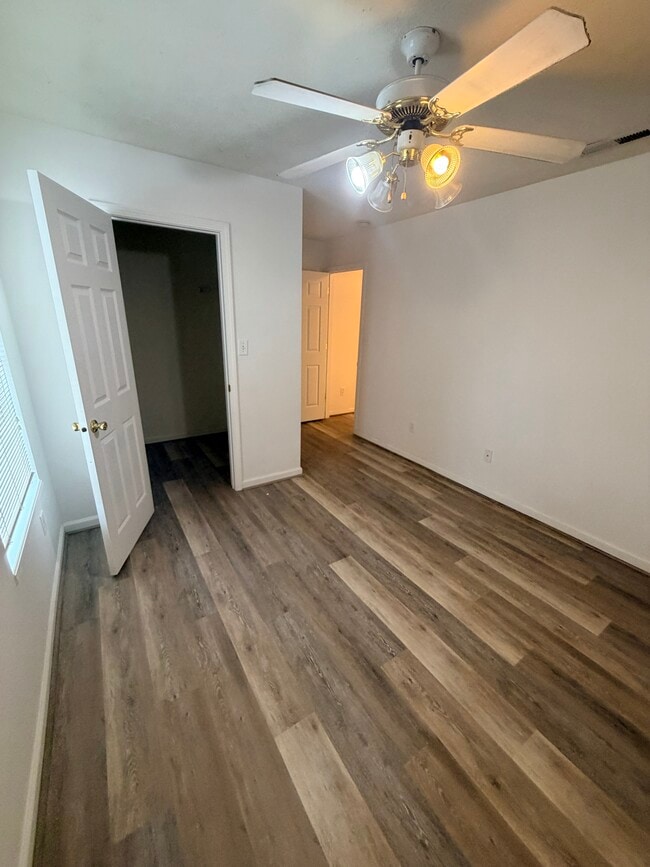 Photo - 4761 Kelvington Dr