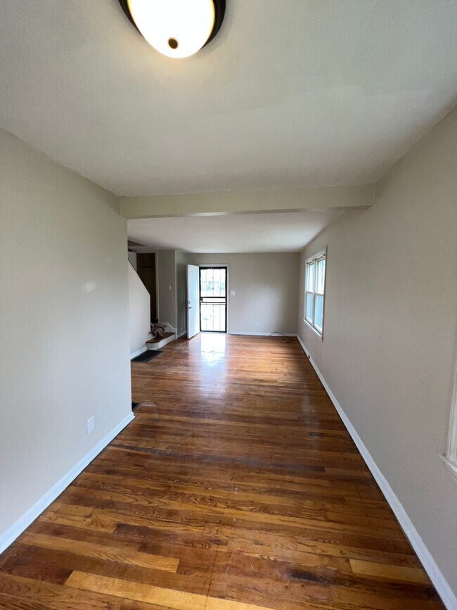 Photo - 1310-1312 E 25th Ave Unidad 1310