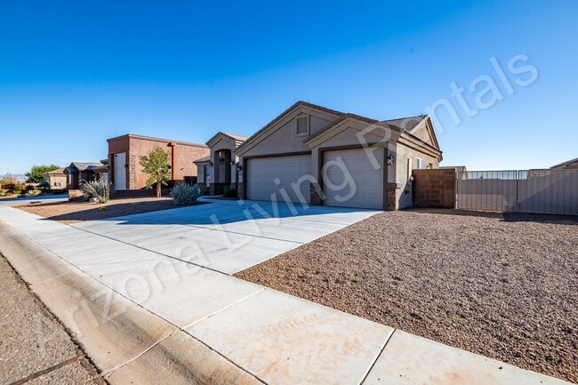 Photo - BEAUTIFUL 4 BEDROOM HOME
