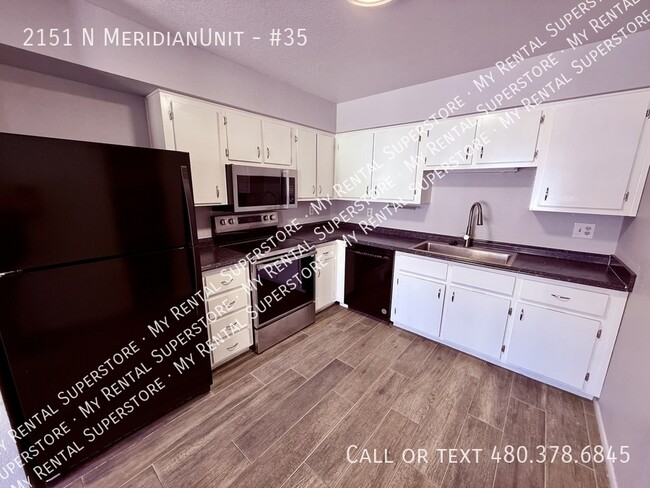 Photo - 2151 N Meridian Dr Apartamento Unidad #35