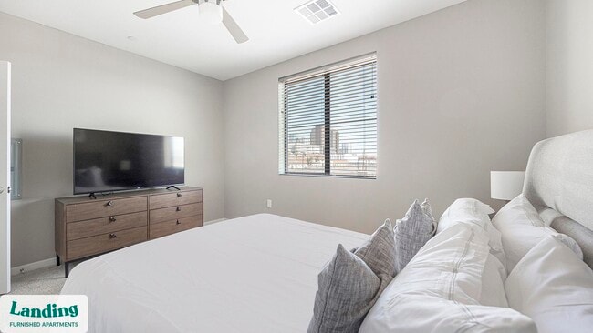 Photo - 402 W Lincoln St Unit 368