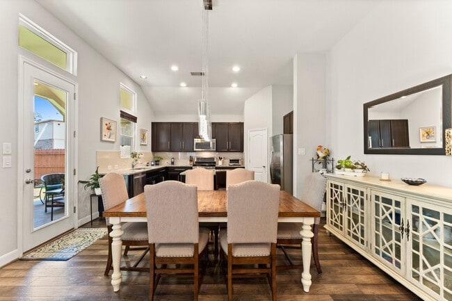 Photo - 1918 Elkington Cir