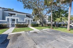 Building Photo - 2326 SW 82nd Terrace Rental