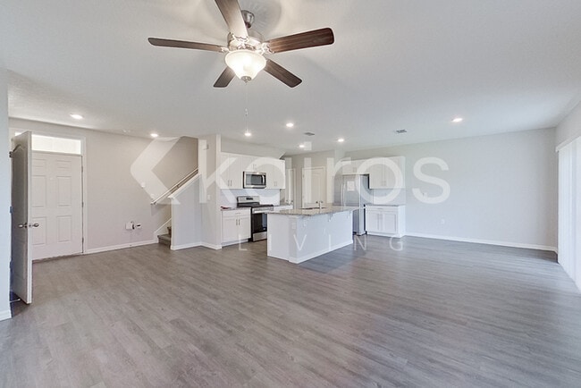 Photo - 32161 Katelin Cir