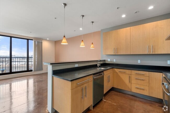 Building Photo - 36 A St Unit 6B Rental