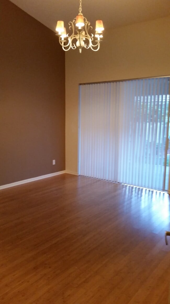 Photo - 350 E Coral Trace Cir