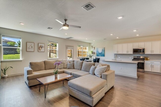 Photo - 2405 Sisterdale Ln