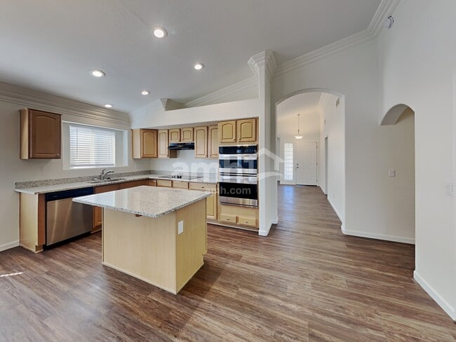 Photo - 15331 W Honeysuckle Ln