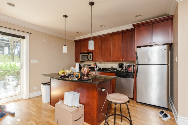 Photo - 1707 N Crilly Ct Unit G