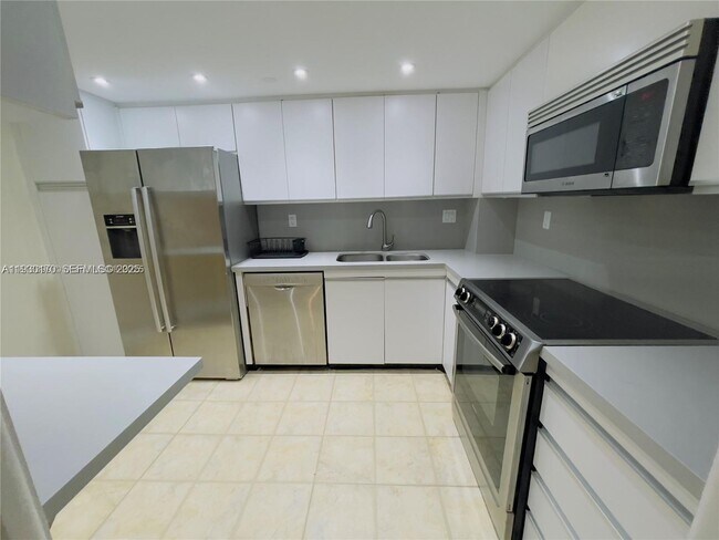 Photo - 2000 Towerside Terrace Unidad 309