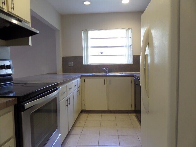 Photo - 8633 Pluto Terrace