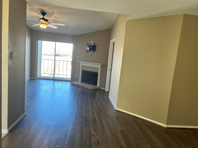 Building Photo - 18800 Egret Bay Blvd Unit 604 Rental