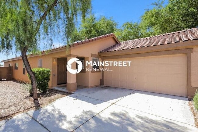 Building Photo - 3 Bedroom Pet-Friendly Home in Phoenix, AZ with Main Street Renewal