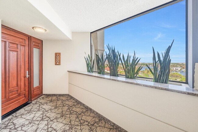 Photo - 4551 Gulf Shore Blvd N