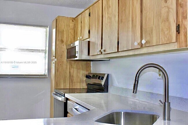 Photo - 1751 NW 75th Ave Unit 211
