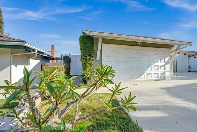 Photo - 16053 Red Coach Ln