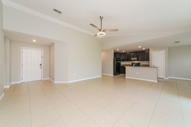 Photo - 246 Hyacinth Ct