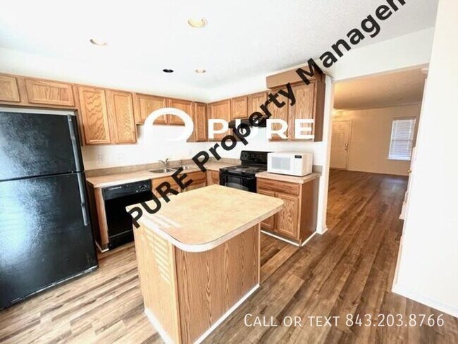 Photo - 101 Leyland Ct