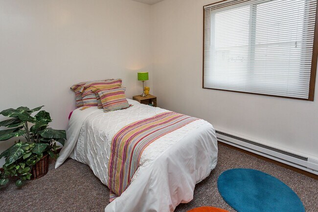 Photo - Indianola Park II Apartments