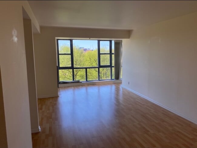 Photo - 170 Tremont St Unit 703