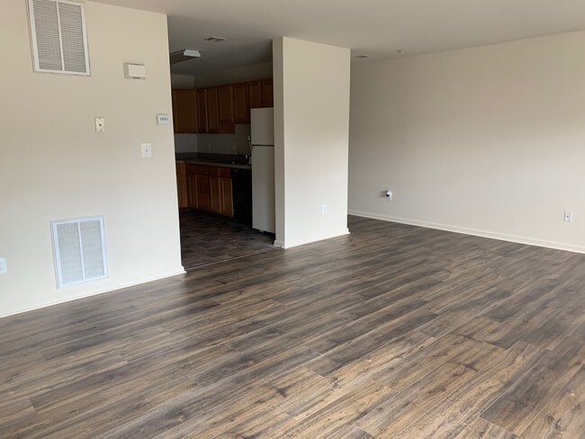 Tall Timber Apartments