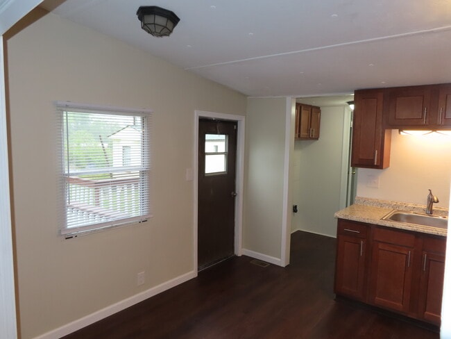 Photo - 8911 Pembroke Oak Grove Rd