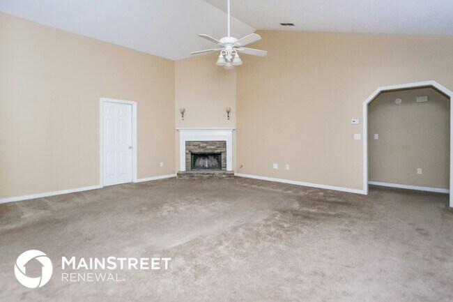 Photo - 166 Barrington Dr