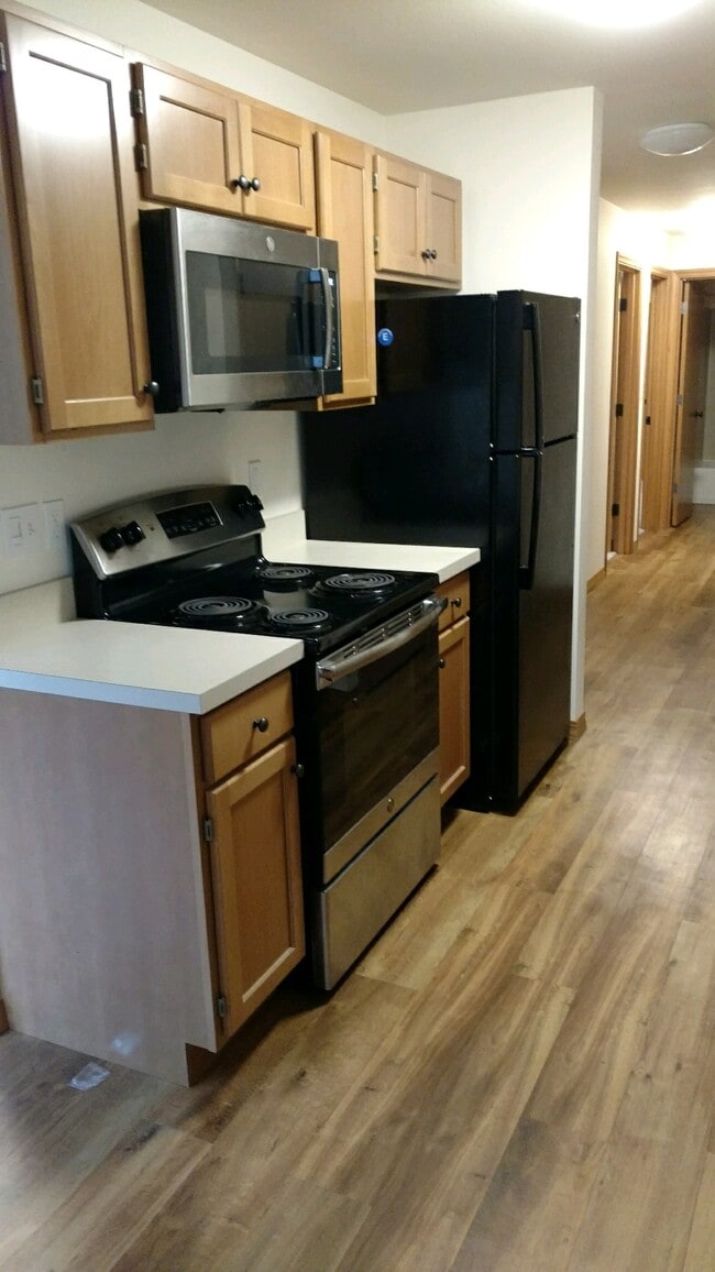 Kitchen - Legend House