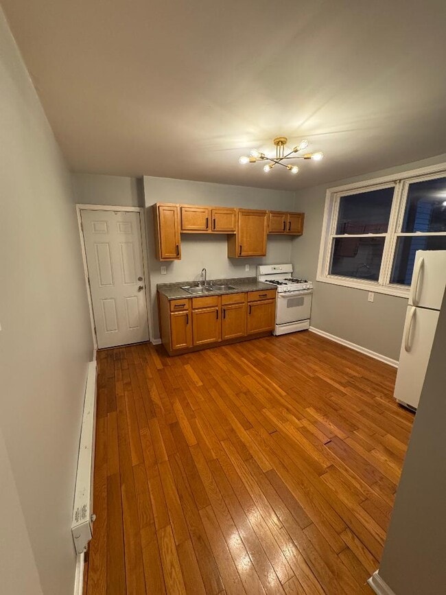 Photo - 650 N Talman Ave