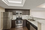 2BR, 2BA - 1,147SF - Traditional - Kitchen