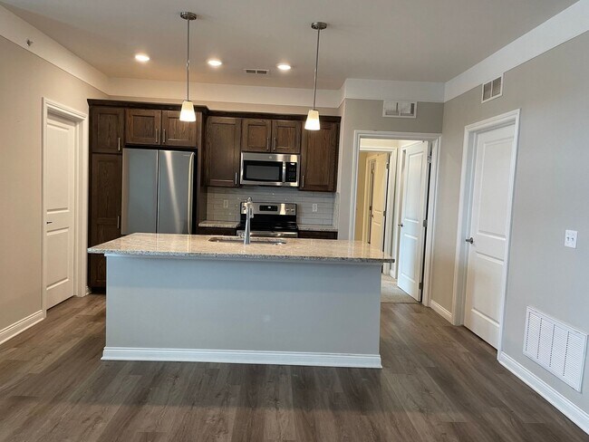 Photo - Shelby Township-Newer 2-bedroom, 2-bath condo with Balcony & Garage