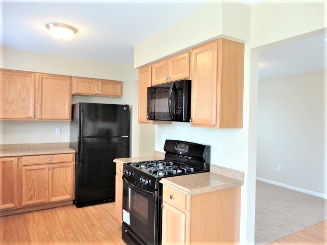 Photo - 21660 Inverness Dr