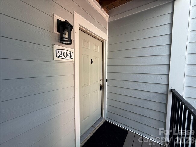 18809 Nautical Dr Unit 204