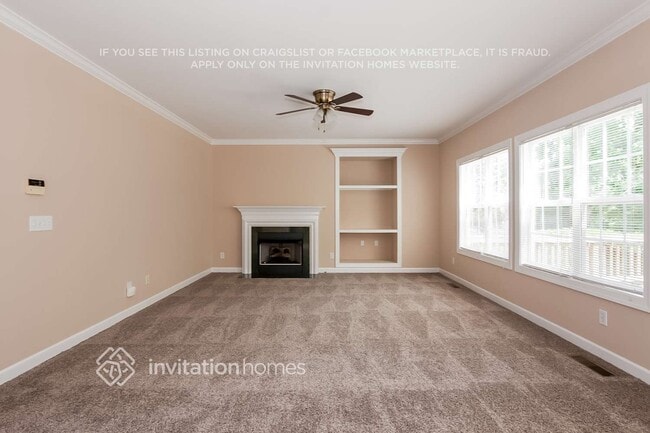 Photo - 5925 Mapleview Pl