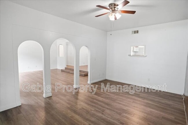 Photo - 27277 Garza Dr