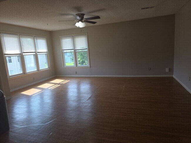 Photo - 12105 Carriage Ct SE Unit 12105 Carriage Court C