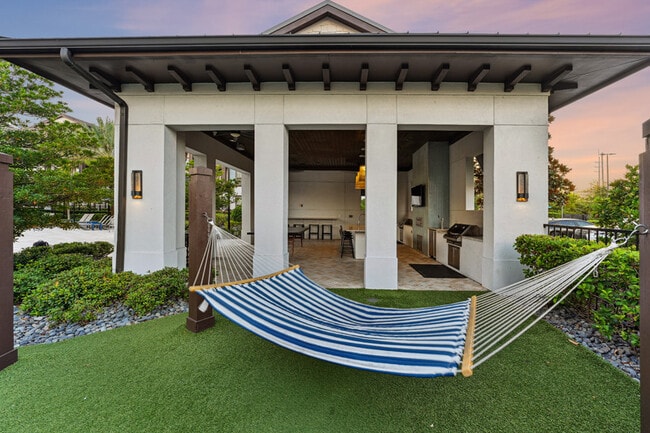 Photo - Lantower Grande Flats