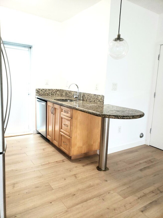 Photo - Miami Beach Studios