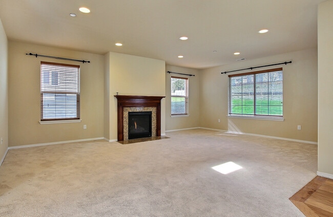 Photo - Open Floor Plan Home! 3 Bedroom, 2.5 bath with Loft