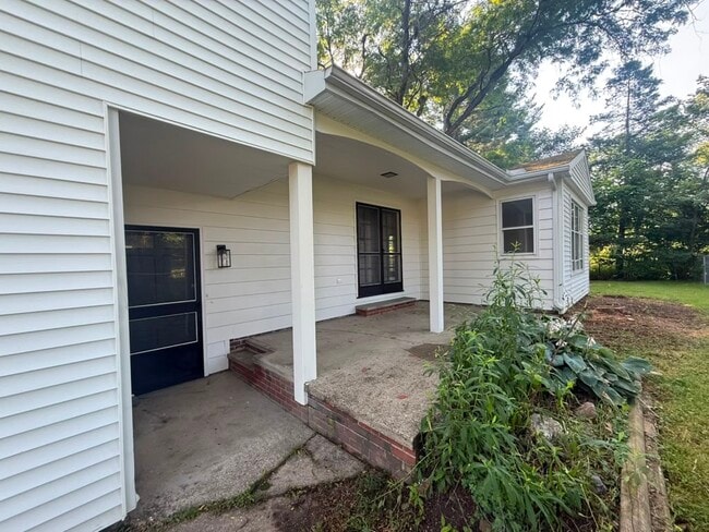 Photo - 6939 Highland Dr