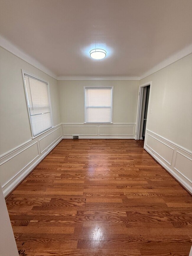 Photo - Beautiful 3 Bedroom!!!