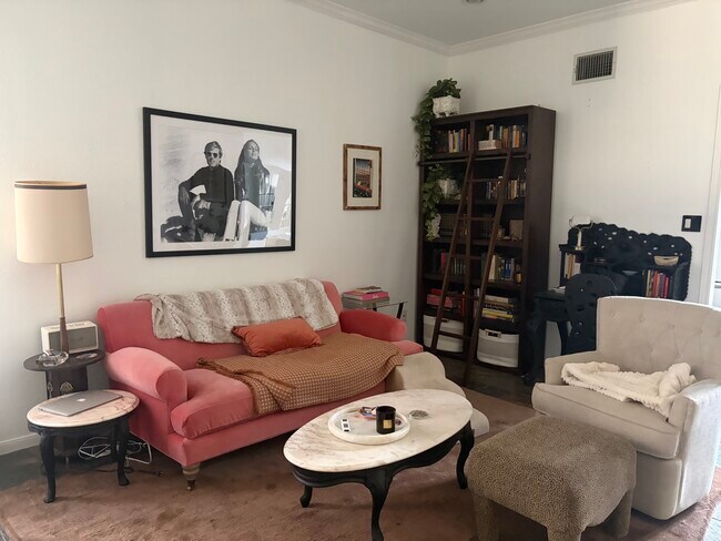 4232 McKinney Ave