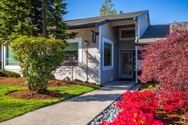 Leasing Office