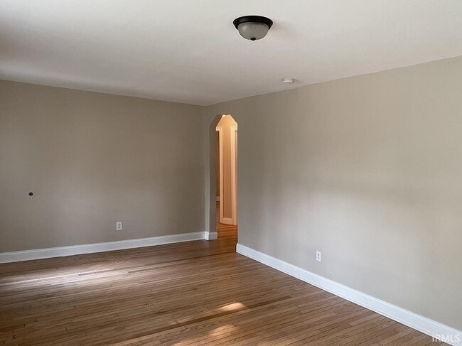 Photo - 905 S Lincoln St