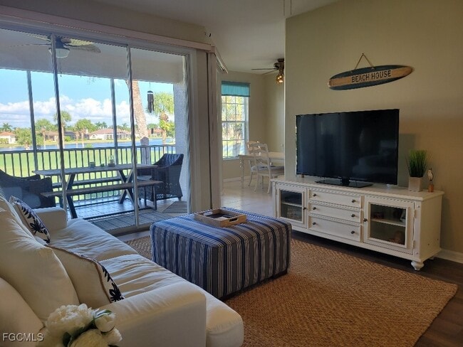Photo - 14560 Grande Cay Cir Unidad 2305