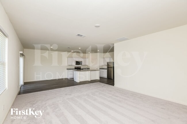 8324 Stovepipe Dr