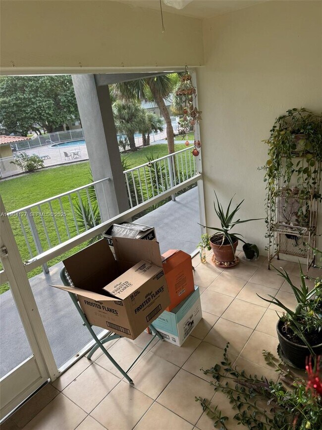 Photo - 270 Layne Blvd Unit 212