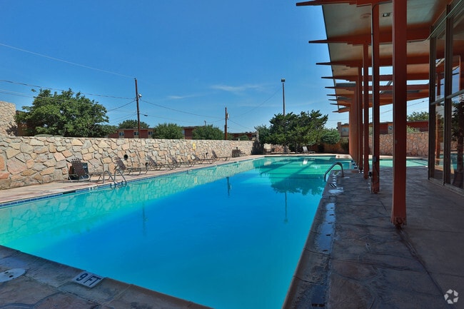 Photo - Agave Courtyard